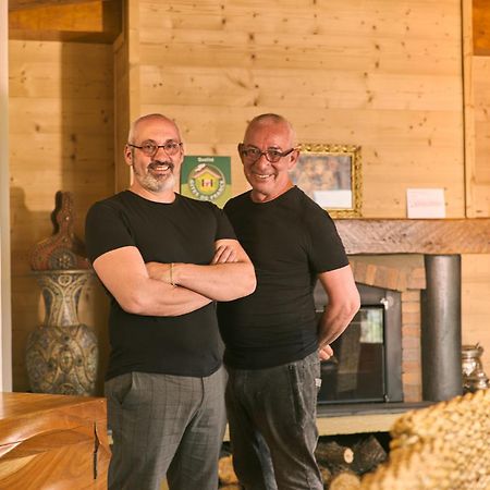 La Masia Del Taulat Chambres D'Hotes Llo Exteriör bild