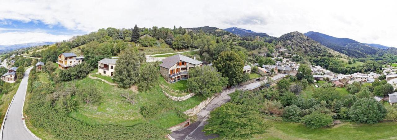 La Masia Del Taulat Chambres D'Hotes Llo Exteriör bild